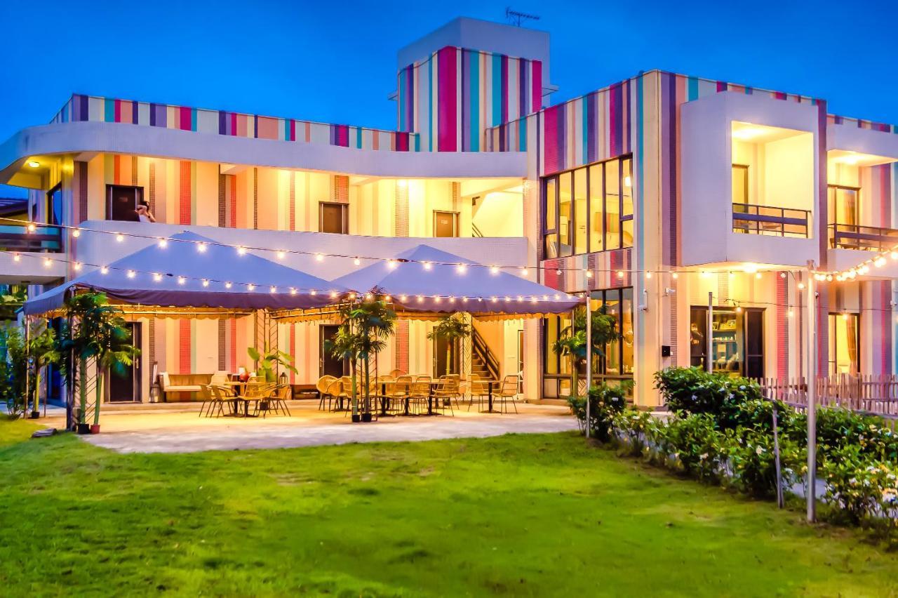 Taitung Rainbow Pet Friendly Maison Resort Kültér fotó